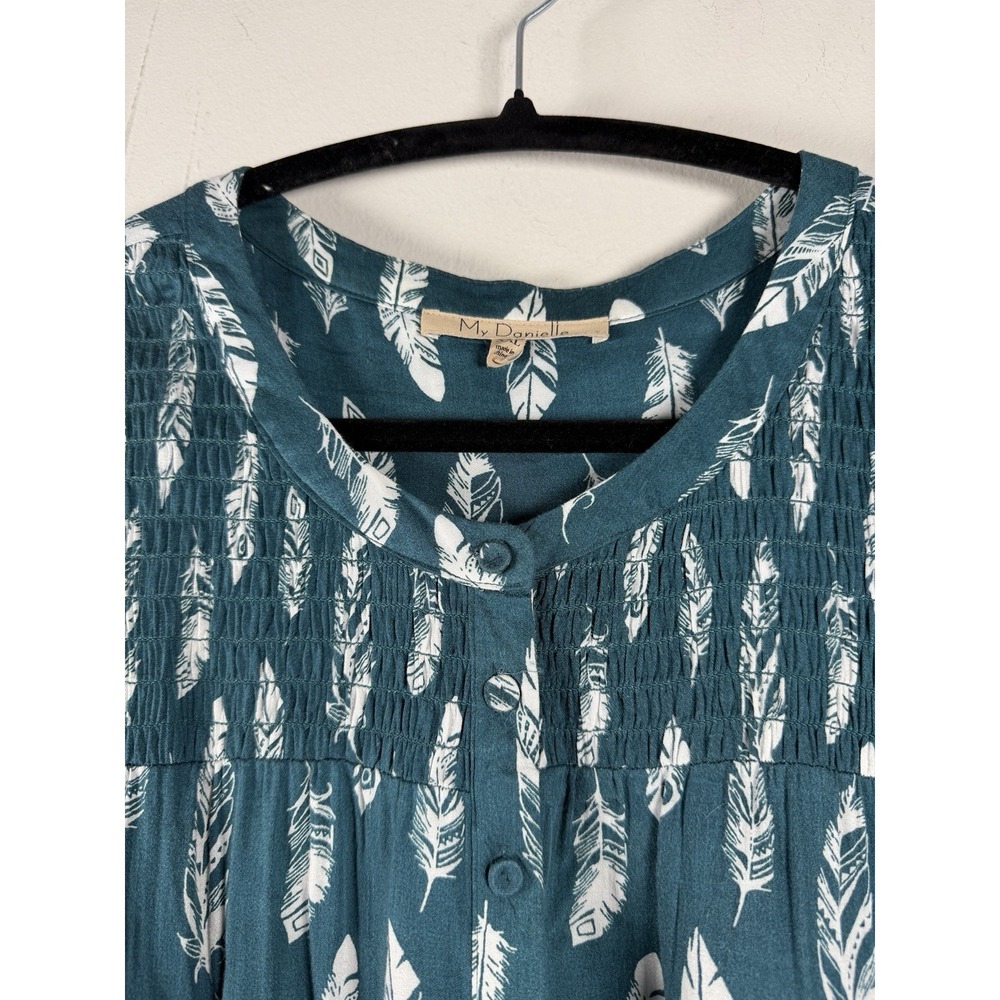 My Danielle Woman's Blouse Plus XXL Turquoise Feather Print Top Henley‎ Rayon